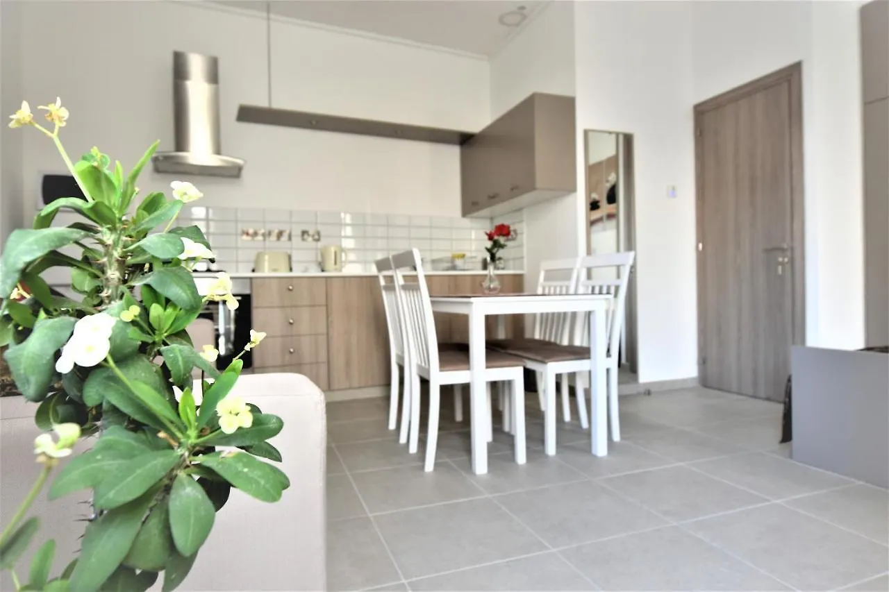 Gregorys Holiday Apartment Larnaca Cyprus